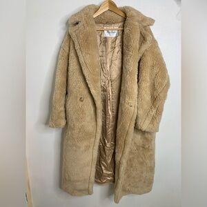 Max Mara teddy coat in camel size XS oversized